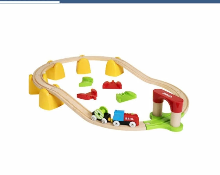 BRIO MY FIRST RAILWAY B/O TRAIN SET 25 P 4 BRIO MY FIRST RAILWAY B/O TRAIN SET 25 P - Image 2