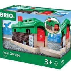 BRIO TRAIN GARAGE