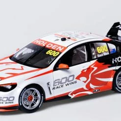 1:18 HOLDEN VF COMMODORE 600 RACE WINS