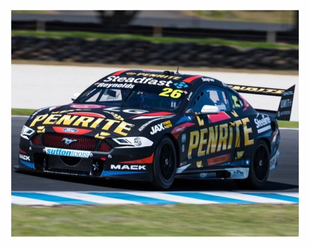 BIANTE 1:18 FORD MUSTANG PENRIGHT #26 3 BIANTE 1:18 FORD MUSTANG PENRIGHT #26