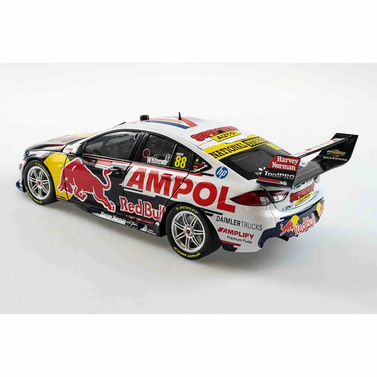 1:18 HOLDEN ZB #88 WHINCUP RACE 29 R/UP 6 1:18 HOLDEN ZB #88 WHINCUP RACE 29 R/UP - Image 4