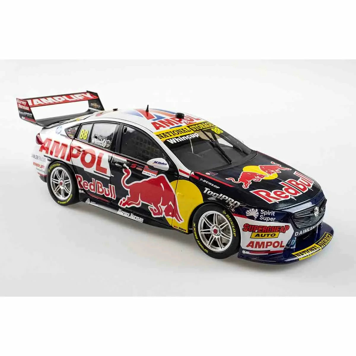 1:43 HOLDEN ZB #88 WHINCUP RACE 29 R/UP 6 1:43 HOLDEN ZB #88 WHINCUP RACE 29 R/UP - Image 4